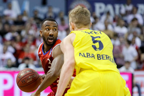 卫改为三中 卫改为三中